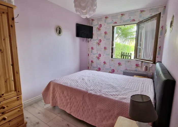 Rez-de-jardin Pres De La