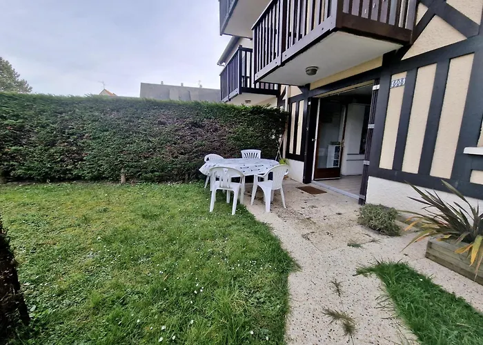 Apartamento Rez-de-jardin Pres De La Cabourg